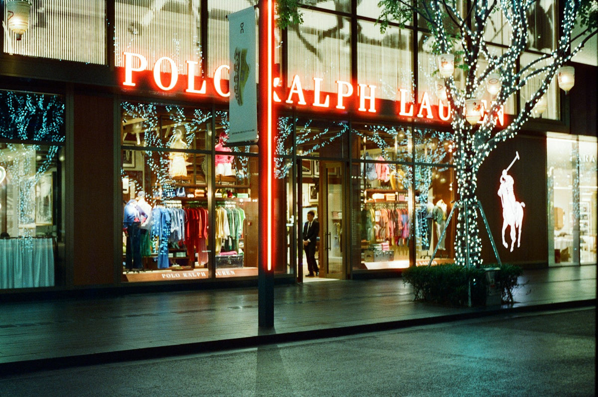 Vitrine du magasin Polo Ralph Lauren